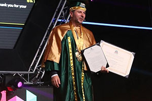 Plamen has been awarded by honorary doctorates from universities in South America.