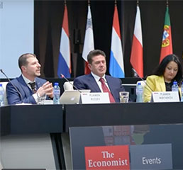 Д-р Русев акцентира на събитието на The Economist на тема 'Светът напред' заедно с комисаря по цифровата икономика и общество, Европейската комисия, Мария Габриел, министърът на председателството на Съвета на Европейския съюз и колеги експерти от индустрията.